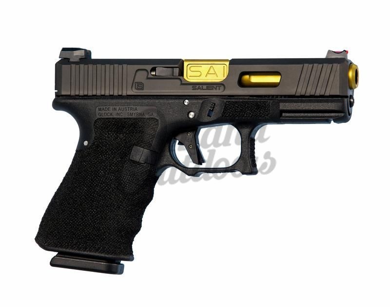 Glock 17 2025 black and gold